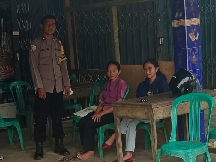 Modus Penipuan Makin Beragam, Bhabinkamtibmas Polsek Ngabang Minta Perempuan Tak Mudah Percaya