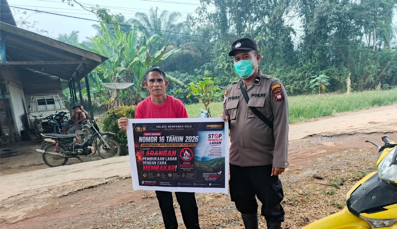 Personel Subsektor Sompak Aktif Sampaikan Pesan Kamtibmas, Ajak Masyarakat Tidak Membakar Hutan dan Lahan