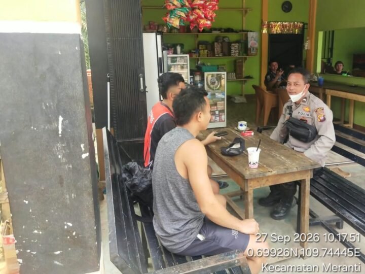 Sambangi Warga Saat Patroli, Polisi Tekankan Bahaya Membakar Lahan Sembarangan