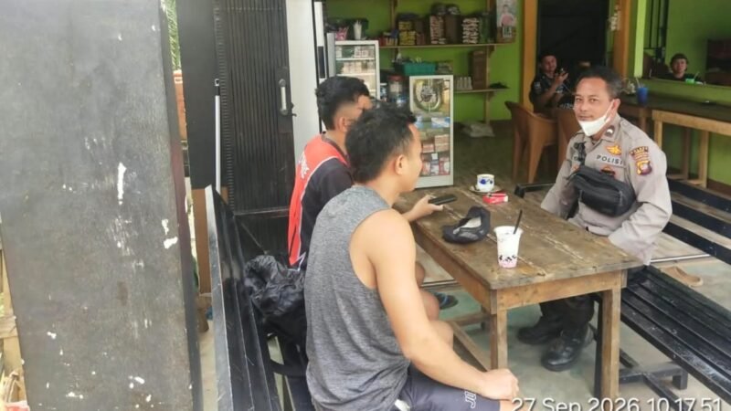 Sambangi Warga Saat Patroli, Polisi Tekankan Bahaya Membakar Lahan Sembarangan