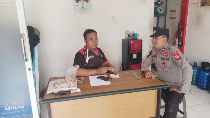 Patroli Siang Polsek Menjalin Sambangi Warga, Jaga Kamtibmas Tetap Kondusif