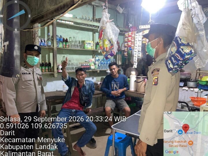 Sambangi Warga Di Malam Hari Samapta Polsek Menyuke Laksanakan Patroli Malam