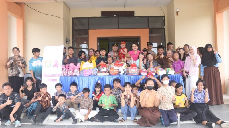 Kapolres Bengkayang Berbagi Tali Asih dan Semangat untuk Siswa SLB Adil Ka’talino