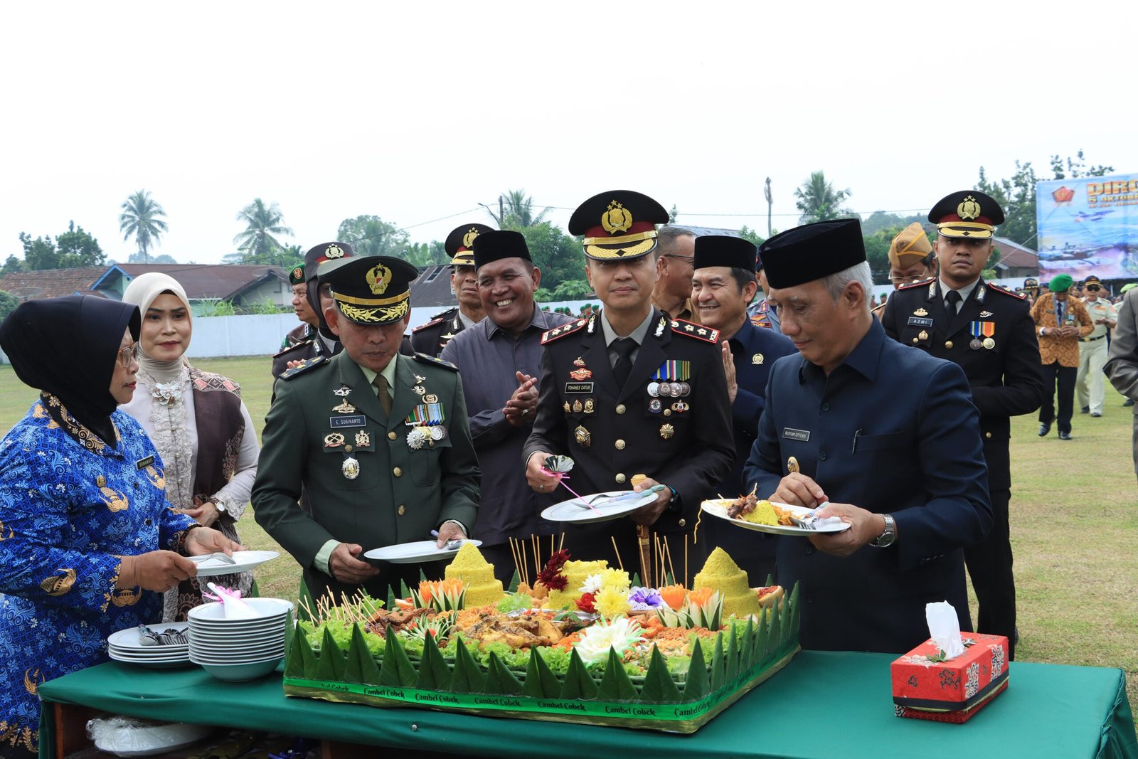 Kapolres Lubuk Linggau Menghadiri Kegiatan Upacara Peringatan HUT TNI ke – 81