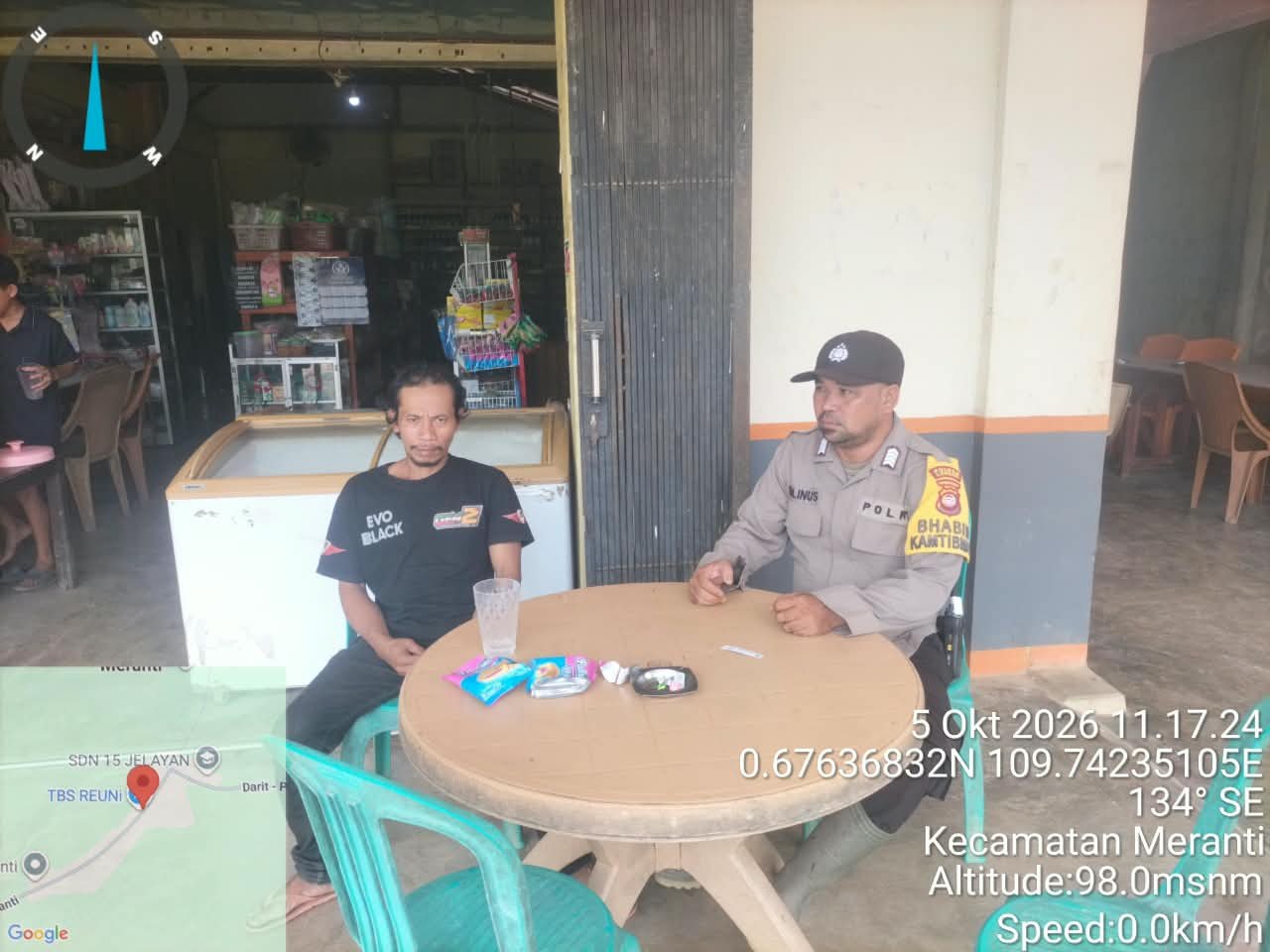 Kabut Asap Bukan Penghalang, Bhabinkamtibmas Terus Rangkul Warga Dukung Program Ketahanan Pangan
