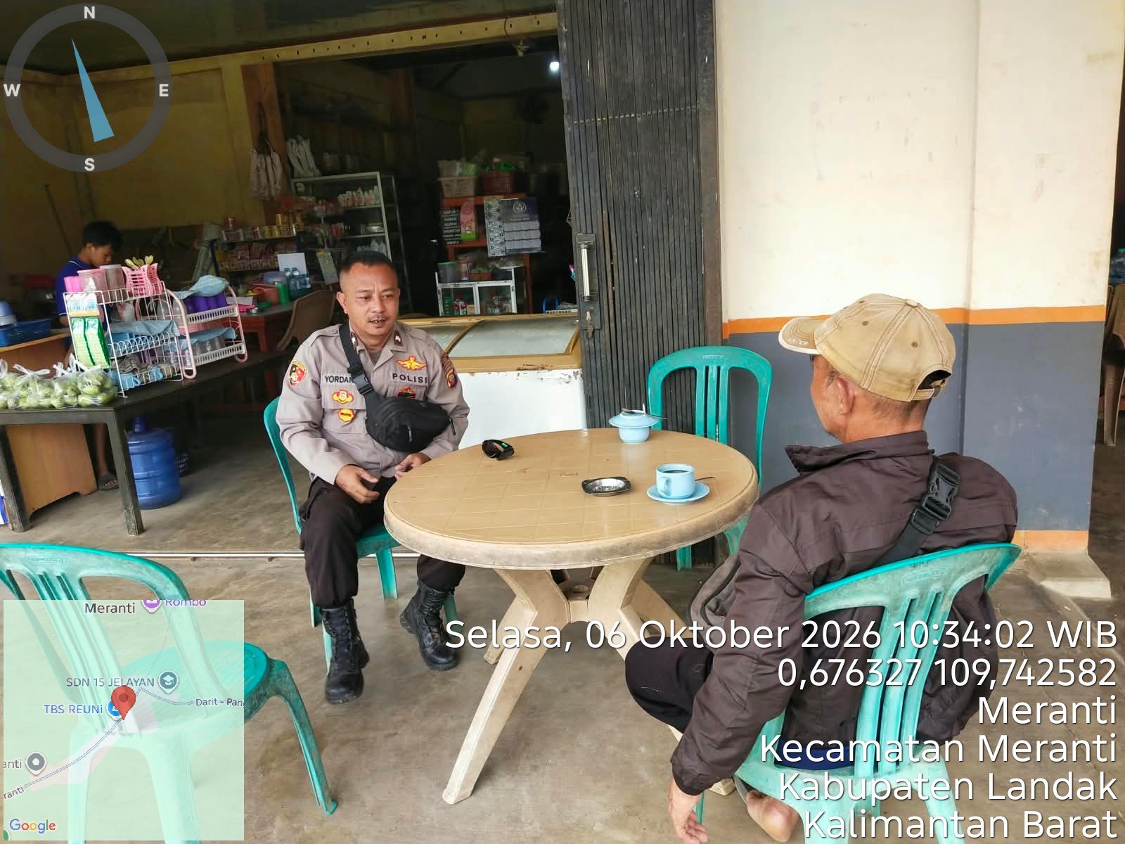 Duduk Bersama Warga Saat Patroli, Polisi Meranti Gencarkan Imbauan Cegah Karhutla