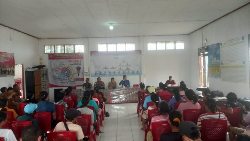 Kapolsek Menyuke Ajak Warga Antisipasi Karhutla Di Wilayah Kecamatan Menyuke