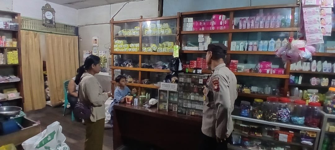 “Tak Beri Celah Pelaku Kejahatan, Polisi Sisir Pertokoan Saat Malam Hari”