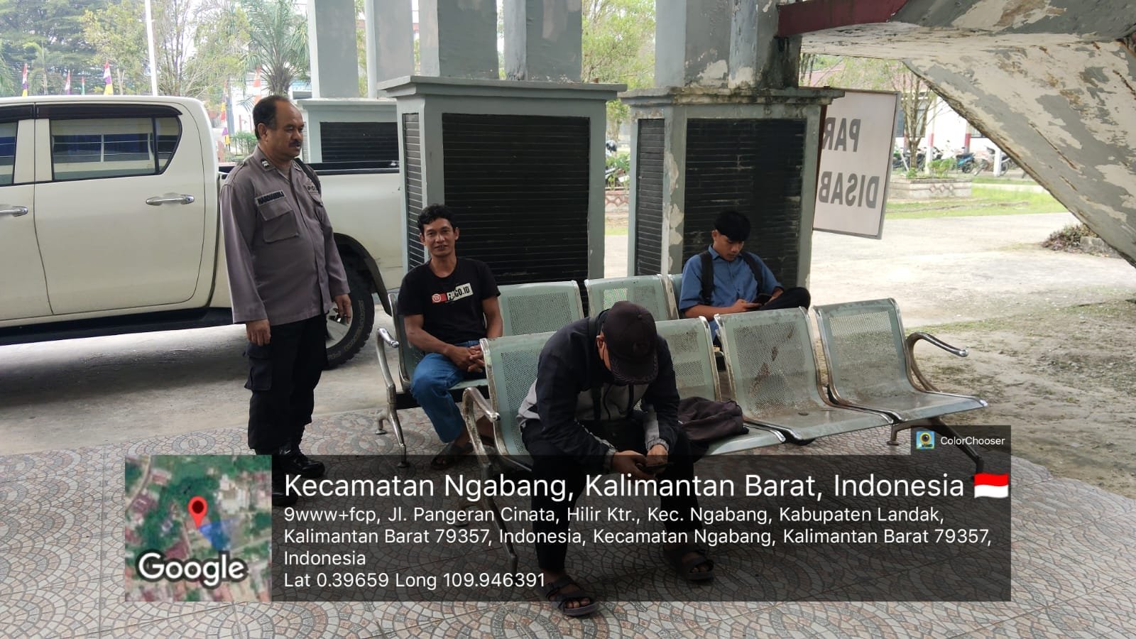 “Waspada Kejahatan Siang Hari, Polsek Ngabang Edukasi Warga Gunakan Call Center 110 untuk Respon Cepat”