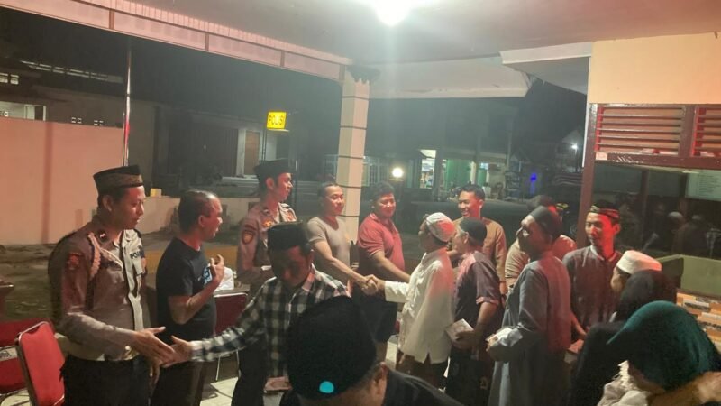 Polsek Menyuke Gelar Binrohtal, Perkuat Iman dan Solidaritas Personel