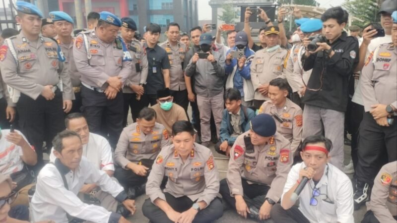 Dua Jurnalis Jadi Korban Bentrokan di Polda Sumsel, Koalisi Pers Desak Pelaku Ditangkap dan Dir Intelkam Dicopot