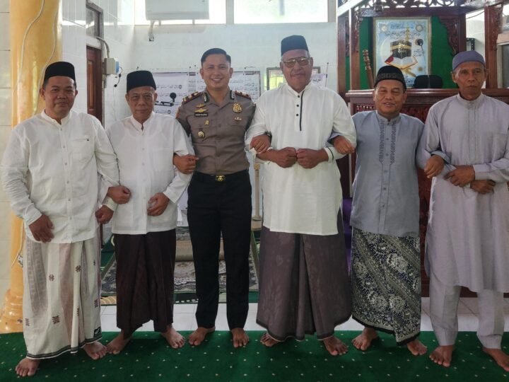 Kapolsek Mempawah Hulu Rangkul Ulama Masjid, Perkuat Sinergi Perangi Narkoba dan Jaga Generasi Bangsa