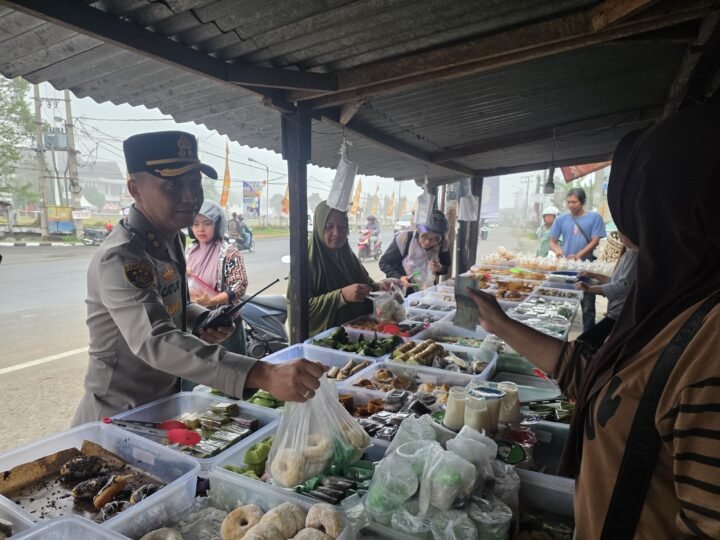 Menyapa Langsung di Tengah Masyarakat, Merupakan Wujud Nyata Pendekatan Humanis Polri Untuk Memberikan Rasa Aman