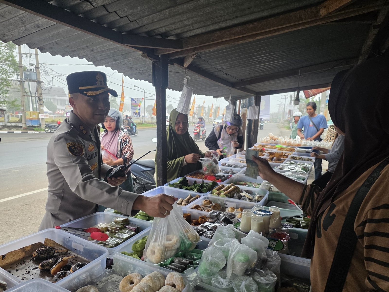 Menyapa Langsung di Tengah Masyarakat, Merupakan Wujud Nyata Pendekatan Humanis Polri Untuk Memberikan Rasa Aman