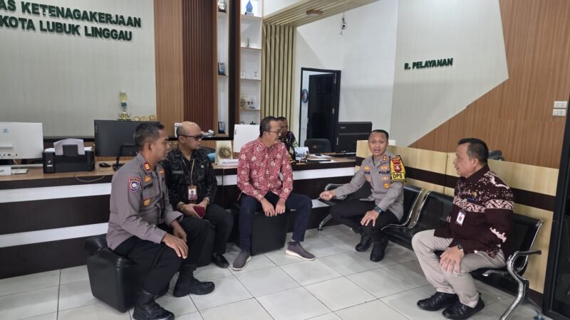 Kapolres Lubuk Linggau Melaksanakan Kegiatan Silaturahmi dan Dialog Strategis Dengan Dinas Ketenagakerjaan Kota Lubuk Linggau