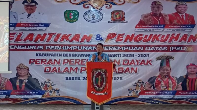 Neneng,S.Sos.,M.Sos Pimpin Perhimpunan Perempuan Dayak Kabupaten Bengkayang